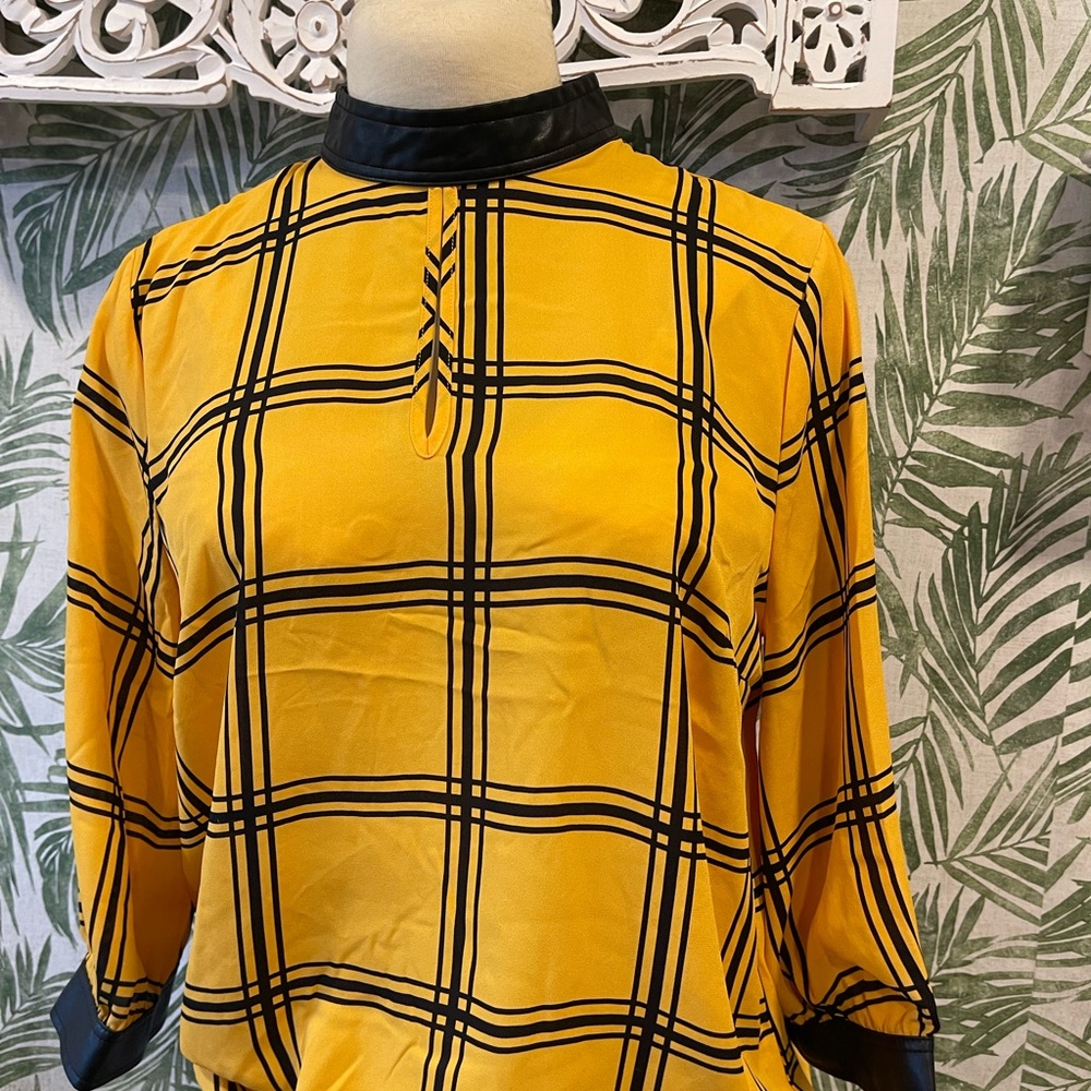 NY and CO great dress shirt for work . Faux leather  trim at wrist